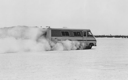 Travoy-motorhomelandspeedrecord_resized